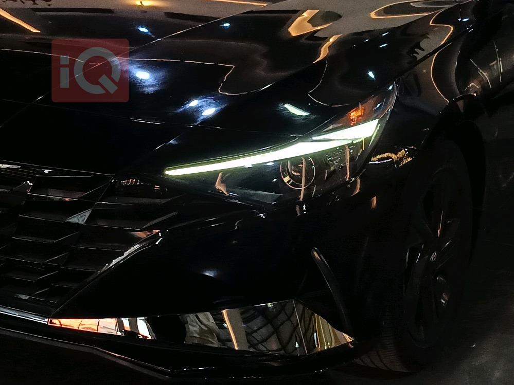 هیوندای ئەلەنترا